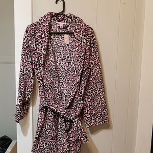 New Victoria's Secret Robe